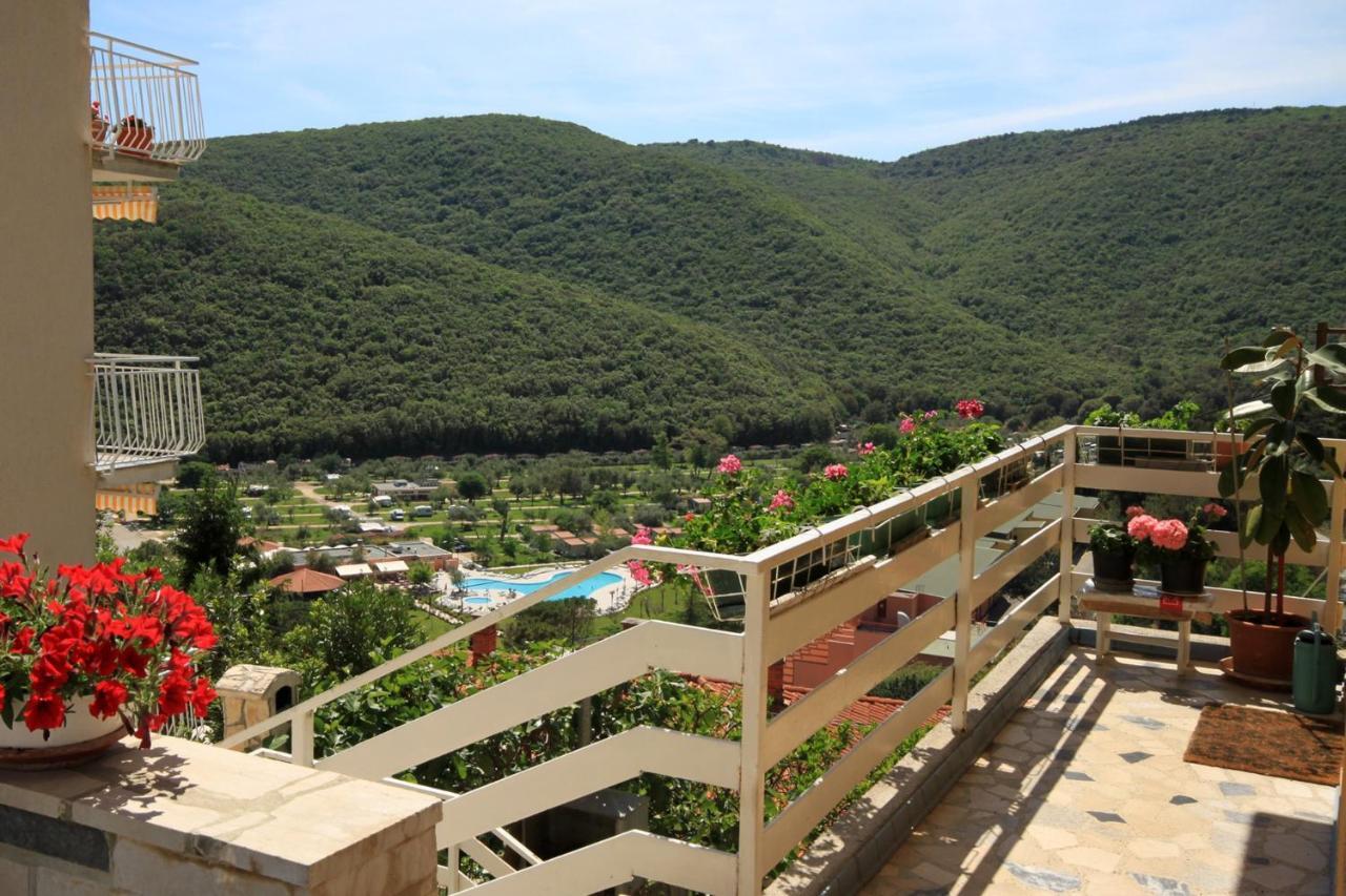 Apartments With A Parking Space Rabac, Labin - 6414 エクステリア 写真