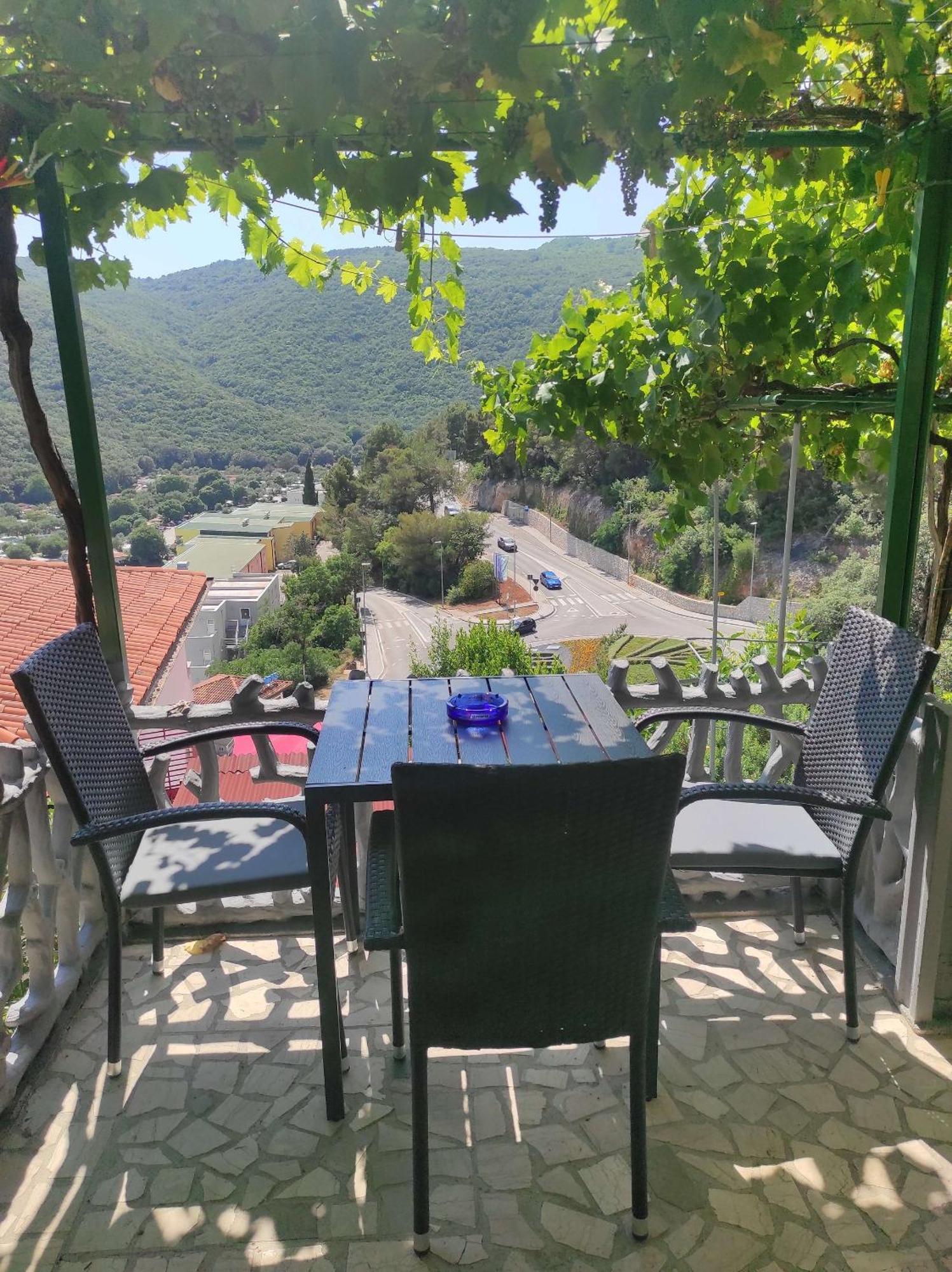 Apartments With A Parking Space Rabac, Labin - 6414 エクステリア 写真